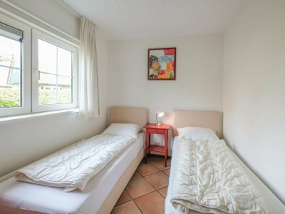 Holiday house Luxurious coastal villa near forest - Features photo 19