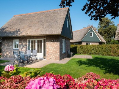 Holiday house Pleasant villa near sea and beach - Outdoor photo 3