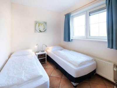 Holiday house Pleasant villa near sea and beach - Features photo 22