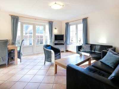 Holiday house Pleasant villa near sea and beach - Features photo 25