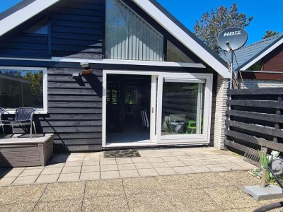 Holiday house Holiday home with large terrace - Outdoor photo 2