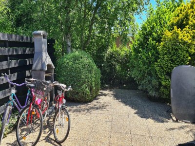 Holiday house Holiday home with large terrace - Environment photo 27