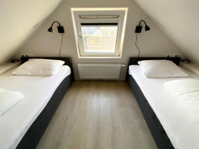 Holiday house Modern & cozy holiday home near beach - Features photo 21