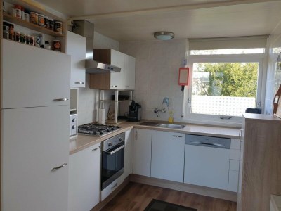 Holiday house Bungalow on Eureka Park near beach - Features photo 17