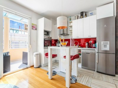 Apartment Beachside Comfort in Split with terrace - Features photo 9