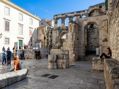 Apartment Beachside Comfort in Split with terrace - Environment photo 19