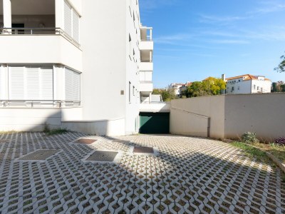 Apartment Beachside Comfort in Split with terrace - Outdoor photo 28