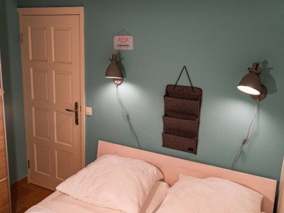 Holiday house Furnished bungalow with garden - Features photo 13