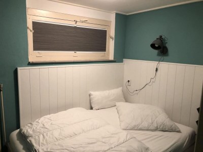 Holiday house Furnished bungalow with garden - Features photo 16