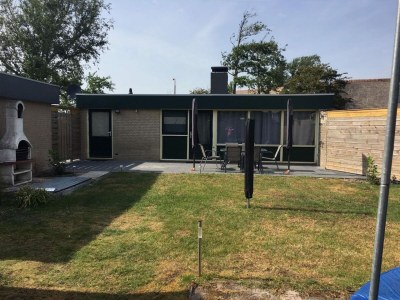 Holiday house Schöner Bungalow für Familienurlaub - Outdoor photo 2