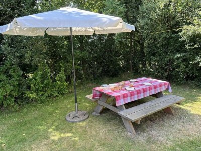 Holiday house Renovated bungalow with garden for families - Outdoor photo 10