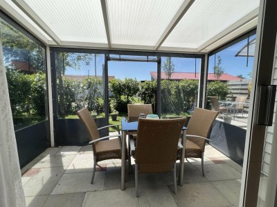 Holiday house Gepflegter Ferienbungalow für 4 Personen, 2 Schlafzimmer, WLAN, Haustier willkommen! - Outdoor photo 8