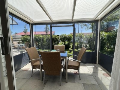 Holiday house Gepflegter Ferienbungalow für 4 Personen, 2 Schlafzimmer, WLAN, Haustier willkommen! - Features photo 22