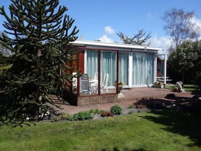 Holiday house Family bungalow near the beach and sea. in Sint Maartenszee - Holiday house