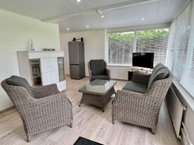 Holiday house Pet-friendly bungalow near Beach - Features photo 7