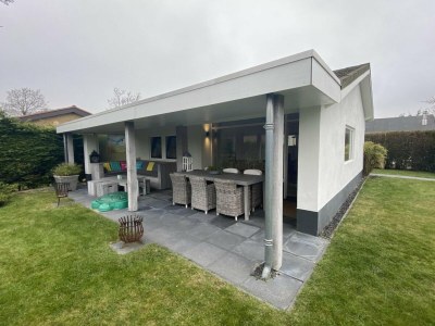 Holiday house Lovely holiday bungalow with garden - Outdoor photo 3