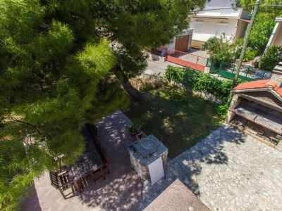 Apartment Two bedroom apartment with terrace Pirovac, Šibenik A-6280-a - Outdoor photo 8