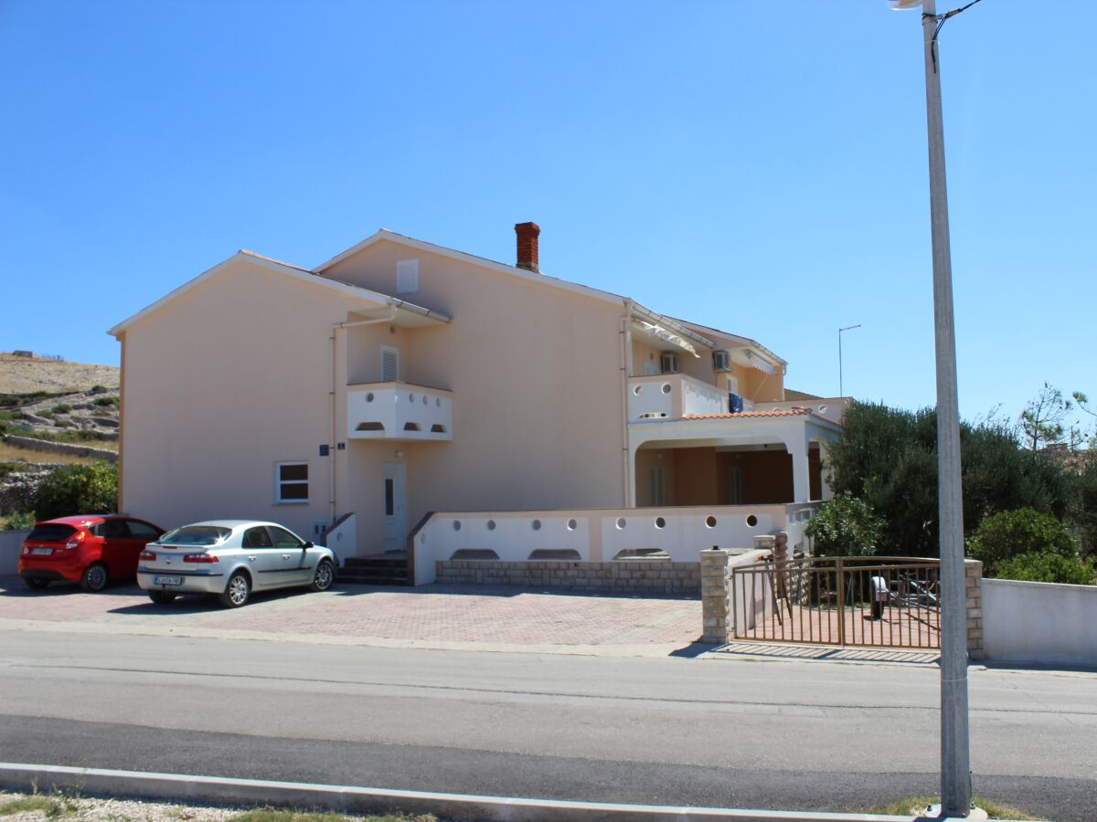 Apartment One bedroom apartment with terrace and sea view Kustići, Pag A-6287-a