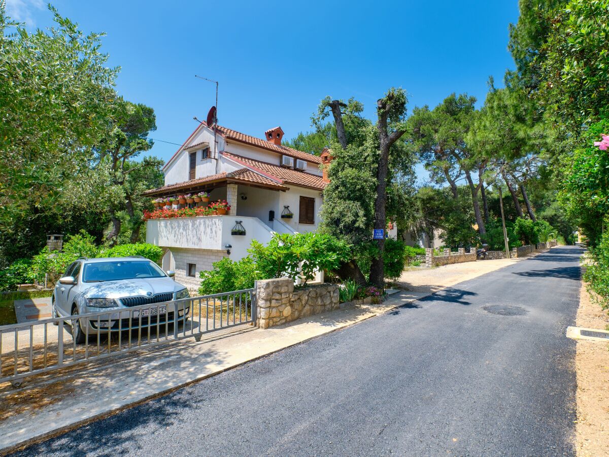 Apartment One bedroom apartment with terrace Artatore, Lošinj A-2509-c - Outdoor photo 2