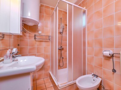 Apartment Two bedroom apartment with balcony Artatore, Lošinj A-2509-d - Outdoor photo 20