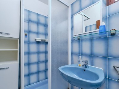 Apartment One bedroom apartment with terrace Artatore, Lošinj A-2509-e - Outdoor photo 24