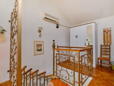 Apartment One bedroom apartment with terrace Artatore, Lošinj A-2509-e - Outdoor photo 25