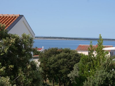 Apartment One bedroom apartment with terrace and sea view Mandre, Pag A-6405-c - Outdoor photo 19