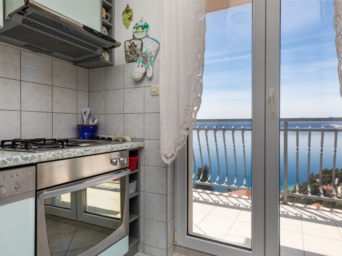 Apartment Three bedroom apartment with balcony and sea view Mimice, Omiš A-2805-a - Outdoor photo 5