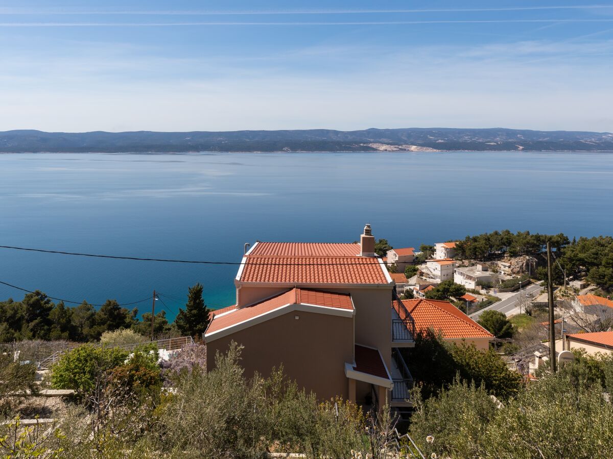 Apartment Three bedroom apartment with balcony and sea view Mimice, Omiš A-2805-b