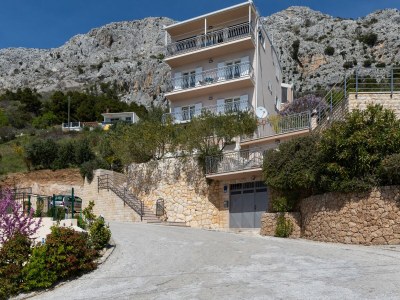 Apartment Three bedroom apartment with balcony and sea view Mimice, Omiš A-2805-b - Outdoor photo 2