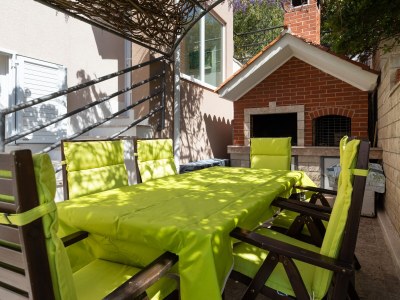 Apartment Three bedroom apartment with balcony and sea view Mimice, Omiš A-2805-b - Outdoor photo 6