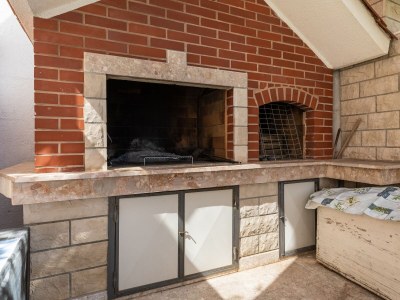 Apartment Three bedroom apartment with balcony and sea view Mimice, Omiš A-2805-b - Outdoor photo 7