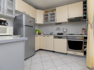 Apartment Three bedroom apartment with balcony and sea view Mimice, Omiš A-2805-b - Outdoor photo 17