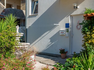 Apartment One bedroom apartment near beach Sumpetar, Omiš A-2808-a - Outdoor photo 14