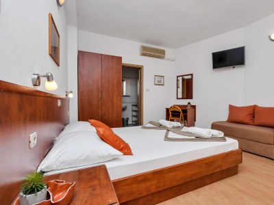 Apartment Studio flat near beach Baška Voda, Makarska AS-2578-b - Outdoor photo 14