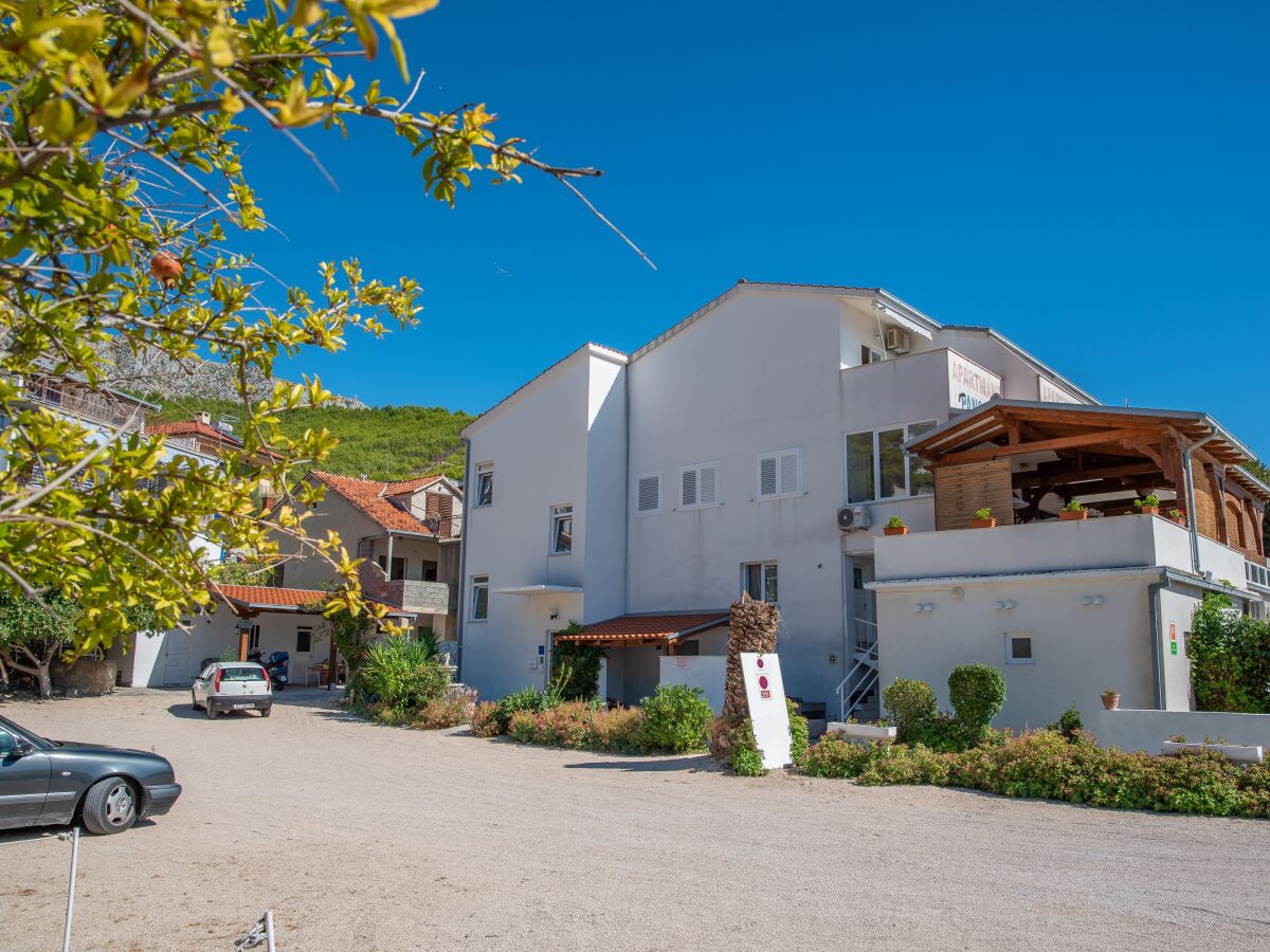 Apartment Three bedroom apartment near beach Sumpetar, Omiš A-2808-c - Outdoor photo 2