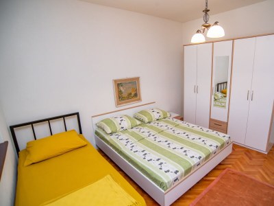 Apartment Three bedroom apartment near beach Sumpetar, Omiš A-2808-c - Outdoor photo 29