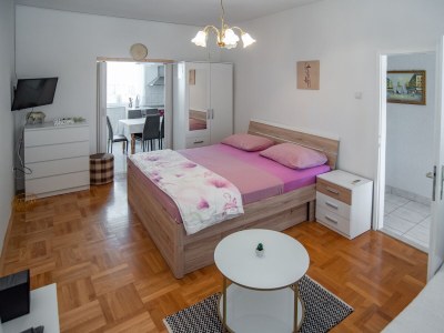 Apartment Three bedroom apartment near beach Sumpetar, Omiš A-2808-c - Outdoor photo 30