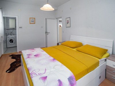 Apartment Three bedroom apartment near beach Sumpetar, Omiš A-2808-c - Outdoor photo 35