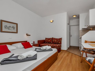 Apartment Studio flat near beach Baška Voda, Makarska AS-2578-d - Outdoor photo 13