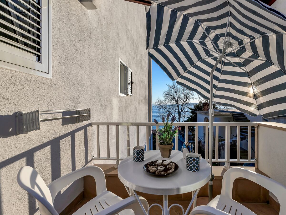 Apartment Studio flat near beach Baška Voda, Makarska AS-2578-f