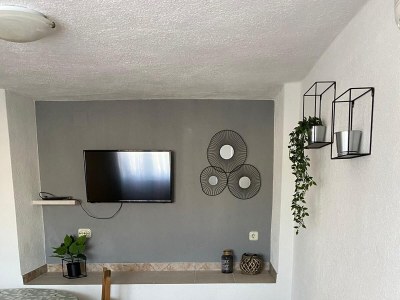 Apartment One bedroom apartment with terrace and sea view Sutivan, Brač A-2846-a - Outdoor photo 19