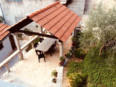 Apartment Two bedroom apartment with terrace and sea view Sutivan, Brač A-2846-b - Outdoor photo 8