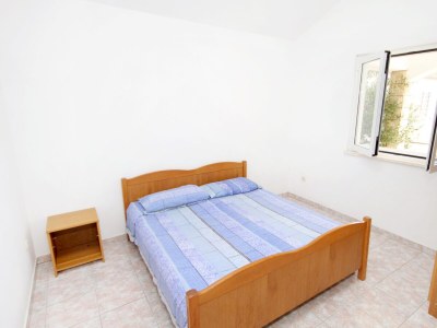 Apartment Two bedroom apartment near beach Cove Jedra, Hvar A-2583-b - Outdoor photo 11
