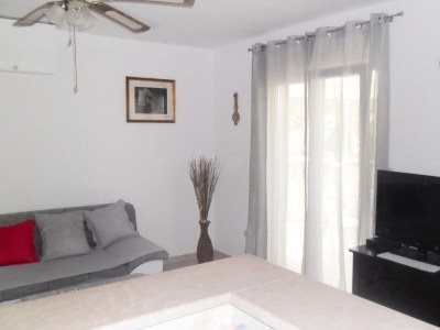 Apartment Three bedroom apartment with terrace and sea view Splitska, Brač A-2923-b - Outdoor photo 9