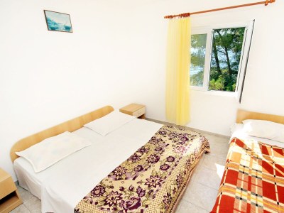 Apartment Three bedroom apartment near beach Cove Tvrdni Dolac, Hvar A-2997-a - Outdoor photo 14