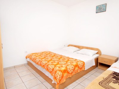 Apartment Three bedroom apartment near beach Cove Tvrdni Dolac, Hvar A-2997-a - Outdoor photo 20