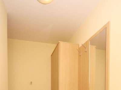 Apartment Two bedroom apartment with balcony and sea view Tučepi, Makarska A-3193-f - Outdoor photo 7