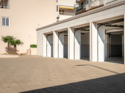 Apartment Two bedroom apartment with balcony and sea view Tučepi, Makarska A-3193-f - Outdoor photo 15