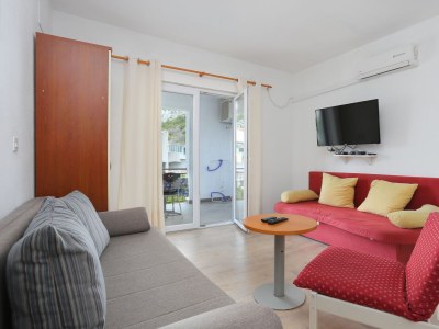 Apartment One bedroom apartment with terrace and sea view Tučepi, Makarska A-2676-a - Outdoor photo 9